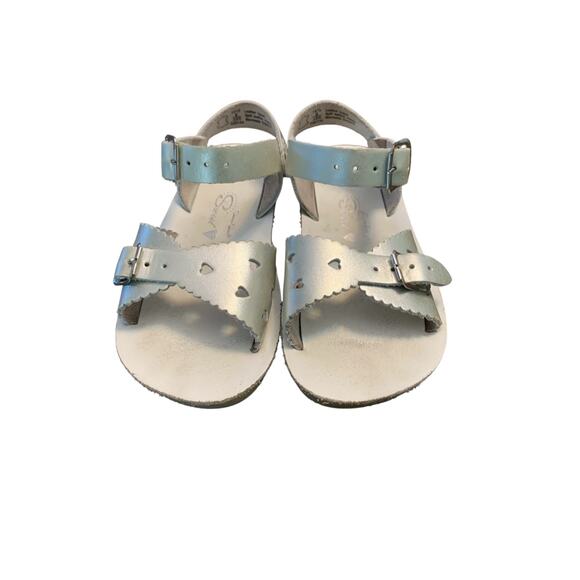 Saltwater Sweetheart Sandals in silver - Picture 1 of 10